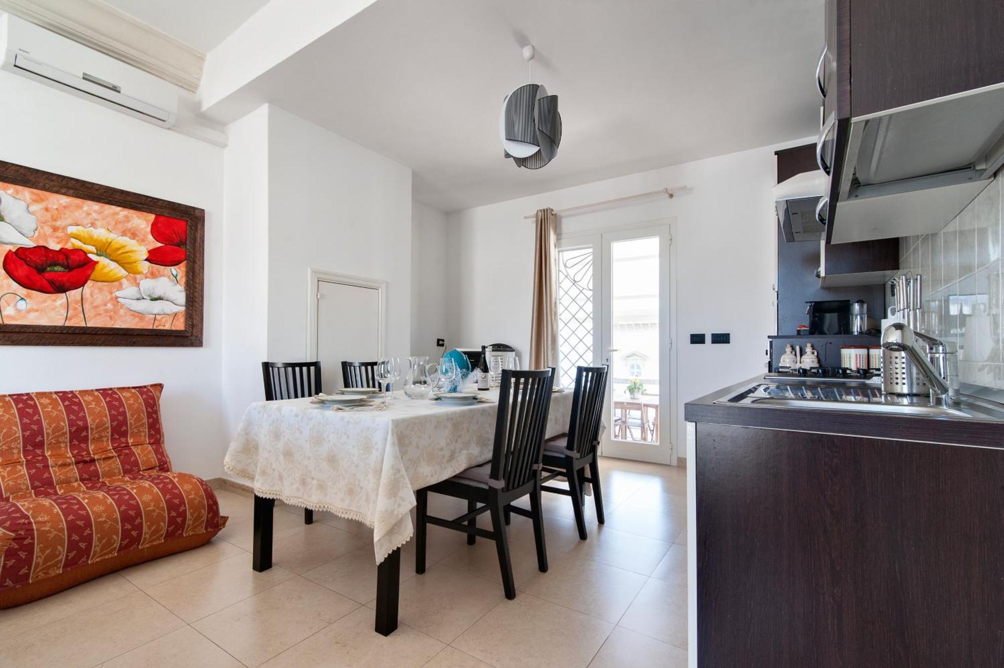 The Golden Hour, Luxury Apartment With A Panoramic View Lecce Bagian luar foto